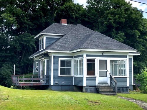 45 Church St, Waltham, ME 04605-1915