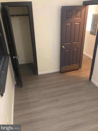 2036 19 St, Philadelphia PA 19121-4120 exterior