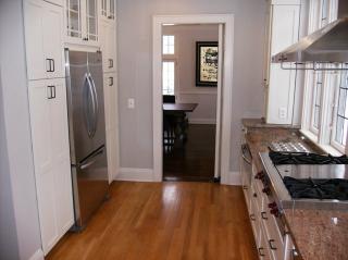 19600 Shaker Blvd, Cleveland OH  44122-1830 exterior