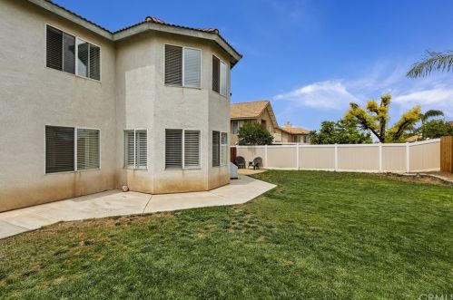 8554 Rosemary Dr, Riverside CA  92508-2965 exterior