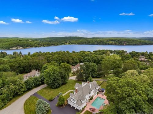 49 Winterberry Rd, Deep River, CT 06417-2126