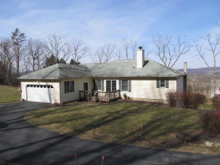 31 Barkers Mill Rd, Hackettstown, NJ 07840-4715