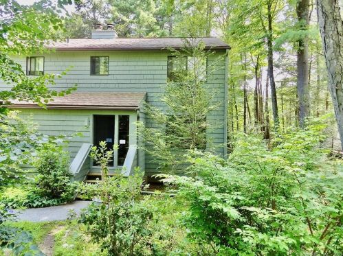 70 Woodside Cir, Torrington CT  06790-2238 exterior