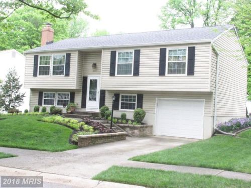 6420 Fairmead Ln, Columbia, MD 21045-4424