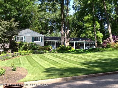 9 Fox Hill Rd, Middletown NJ exterior