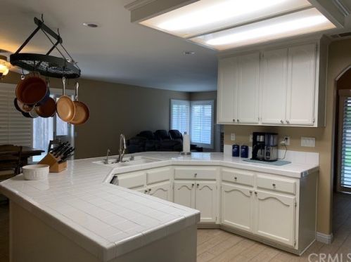 5595 Via Escalante, Riverside CA  92509-5563 exterior