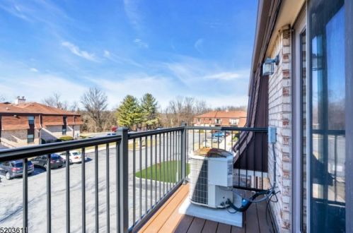 1202 Normandy Ct, Flemington, NJ 08822-1852