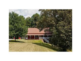 385 Sam Nelson Rd, Holly Springs, GA 30114-5279