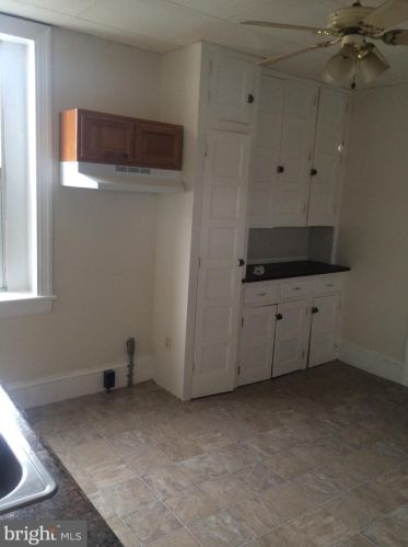 400 Norwegian St, Primrose PA 17901-3864 exterior