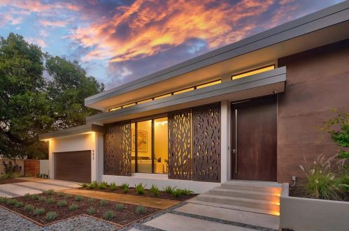 993 Los Robles Ave, Palo Alto, CA 94306-3129