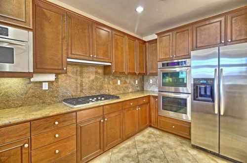 1568 Seabridge Ln, Oxnard, CA 93035-1453