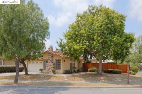 5791 Bellflower Dr, Newark, CA 94560-4814