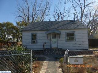 105 Kent St, Kennewick, WA 99336-3338