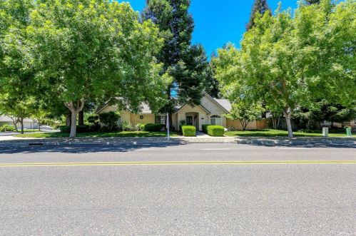 3487 Cascade Creek Ave, Merced, CA 95340-0754