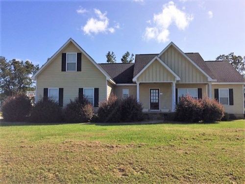 198 Virginia Cir, Cairo, GA 39828-6888