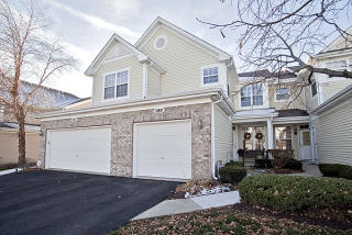 989 Sheridan Cir, Naperville IL  60563-4211 exterior