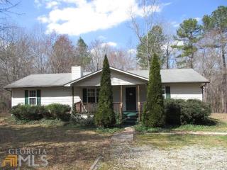187 Lakeview Rd, Jackson, GA 30233-5218