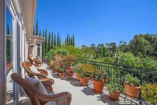342 Whitestone Dr, Anaheim, CA 92807-4054