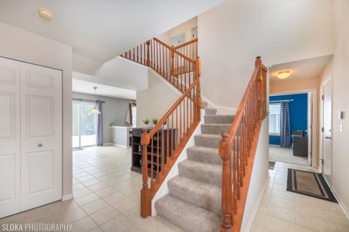 2416 Waterleaf Ln, Bull Valley, IL 60098-9207