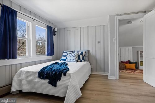 244 Hopkins Ave, Haddonfield NJ  08033-1409 exterior