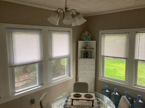 1727 Waiola Rd, Valpo IN 46383-1245 exterior