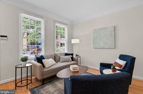 8509 2 Ave, Silver Spring MD 20910-2149 exterior