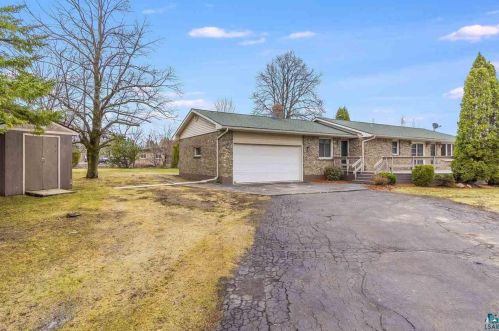 5510 Thompson Hill Rd, Duluth, MN 55810-2184