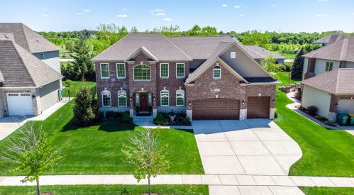 24507 Bantry Dr, Joliet, IL 60404-8266