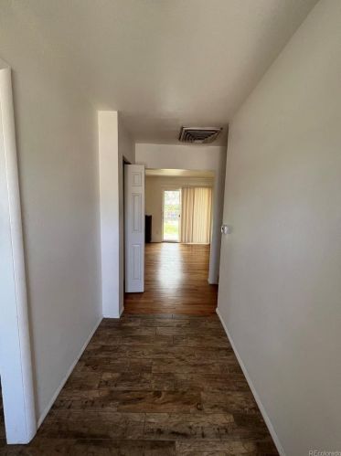 867 Grape St, Denver, CO 80220-4424