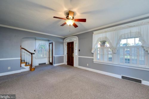 1002 York St, Hanover PA 17331-3360 exterior