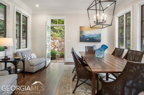 2990 Margaret Mitchell Dr, Atlanta GA  30327-1708 exterior