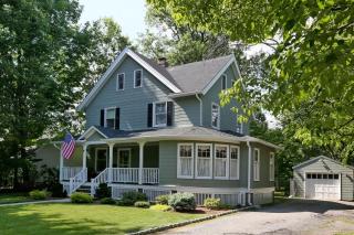 382 Oradell Ave, Oradell, NJ 07649-1729