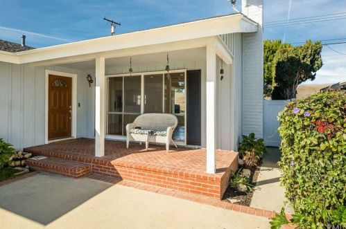 26303 Barkstone Dr, Palos Verdes Estates, CA 90275-1705