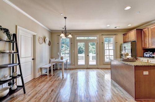 831 Mountain View Ter, Marietta GA  30064-2089 exterior