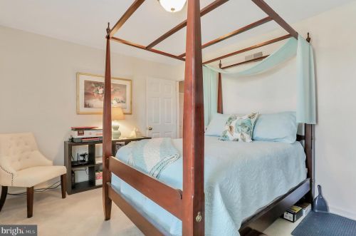 67 Tinning Ct, Hedgesville WV 25427-7367 exterior