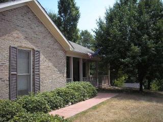 127 Mustang Dr, Cusseta, GA 31805-4101