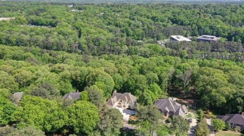 280 Cameron Ridge Dr, Atlanta GA  30328-4709 exterior