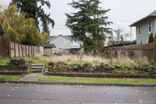 1643 32 St, Tacoma WA  98404-4915 exterior