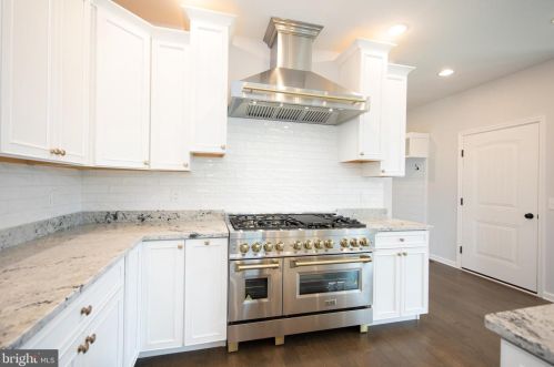 3118 Charles St, Fallston MD  21047-1017 exterior