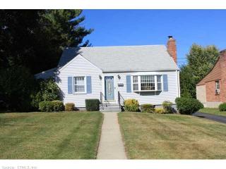 46 Oakdale St, Hartford, CT 06109-1534