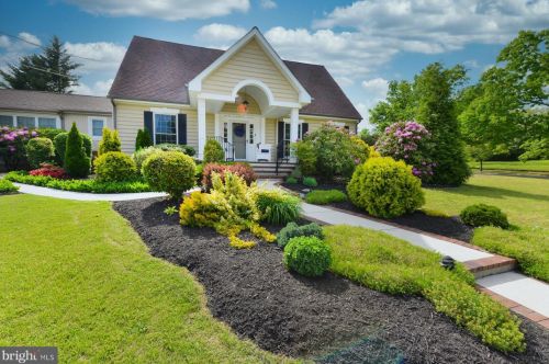 110 Princeton Ave, Wenonah, NJ 08090-2049
