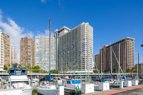 1777 Ala Moana Blvd, Honolulu HI  96815-1683 exterior