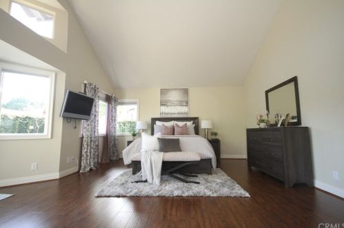 11 Sunrise, Irvine CA  92603-3720 exterior