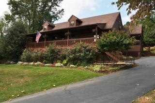 106 Huntingwood Blvd, Lynchburg, VA 24503-3828