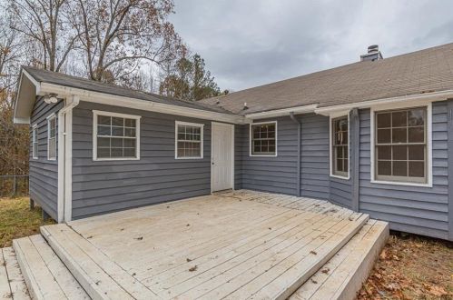 127 Farmbrook Trl, Stockbridge GA  30281-1187 exterior