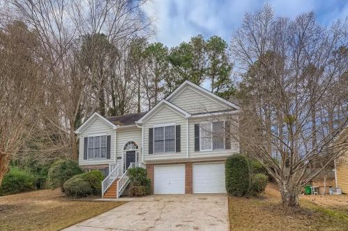 7123 Big Woods Dr, Holly Springs, GA 30189-6247