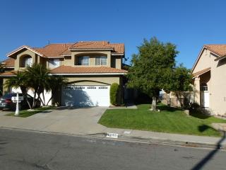 6093 Hackamore Ln, Anaheim CA  92807-4870 exterior