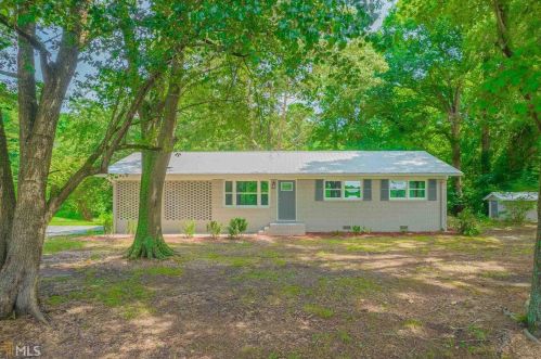 1751 Historic Homer Hwy, Commerce, GA 30529-6352