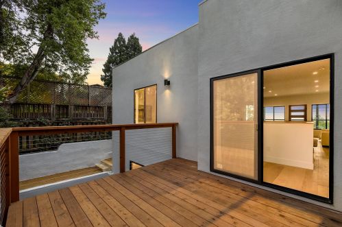 933 Oxford St, Berkeley CA  94707-2434 exterior