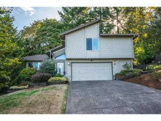 330 87th Ave, Portland, OR 97216-1642